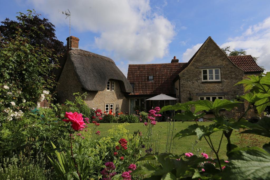 Thatch Cottage Lacock Luaran gambar